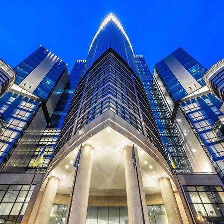 Hilton Kyiv Hotel Exterior photo